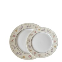 Vaisselle en céramique de luxe léger à motif floral rétro français : bols, assiettes, tasses à café avec soucoupes, assiettes à dessert et assiettes plates en porcelaine