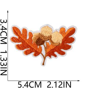 Patch thermocollant brodé sur le thème de la ferme pastorale d'automne, avec motifs mignons de citrouilles, écureuils, feuilles, maïs et châtaignes, pour la décoration de vêtements et de sacs - Product Image 4
