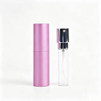Flacons de parfum en aluminium rotatifs de 5 ml/8 ml/10 ml avec pompe pulvérisatrice en aluminium, coloris rose, bleu, noir