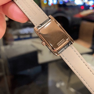 Reloj Rectangular en Tono Oro Rosa con Esfera de Números Romanos y Correa de Cuero Negra para Mujer, Elegante Reloj de Pulsera Longinesing - Product Image 3