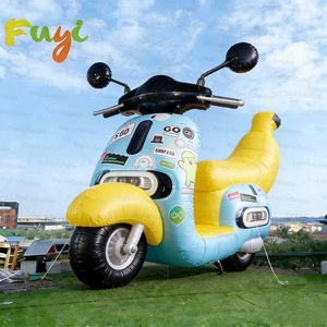 Scooter Inflable Gigante Retro Resistente al Agua y a Desgarros, con Gráficos Adhesivos para Exhibición Comercial, Venta al Por Mayor - Product Image 1