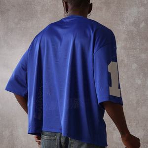 เสื้อเจอร์ซีย์ฟุตบอลผู้ชายสไตล์อเมริกันลำลองแบบสตรีท  คอวี แขนสั้น ทรงหลวม  ผ้าตาข่าย  พร้อมปักโลโก้ตามสั่ง - Product Image 3