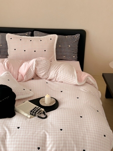 Parure de lit quatre pièces en <span class=keywords><strong>velours</strong></span> de lait double face pour fille d'hiver, broderie d'amour avancée, couvre-lit chaud, fournitures de lit ODM/OEM - Product Image 3