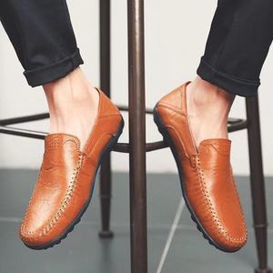 รองเท้าหนังผู้ชาย 2026 รุ่นใหม่ รองเท้าหนังลำลอง ทันสมัยและใช้งานได้หลากหลาย รองเท้าผู้ชายขายส่งจากโรงงาน แบบชิ้นเดียว - Product Image 5