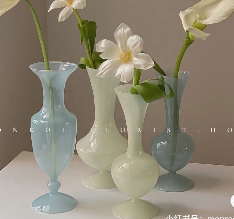 New Arrival Glass Vases For Home Decoration,Baking Varnish Borosilicate Blue Flower Vase Private Label