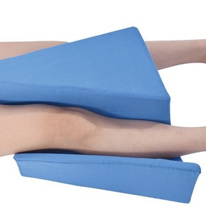 Almohada de Posicionamiento Trapezoidal 48x22x41 cm para Soporte Postquirúrgico de Piernas, Esponja Azul, Equipo de Rehabilitación - Product Image 2