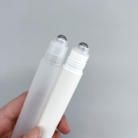 Venta al por Mayor de Botellas de Plástico con Rodillo para Aceites Esenciales de 15 ml, Botellas de Plástico con Rodillo para Perfume, Envases para el Cuidado de la Piel y el Cabello