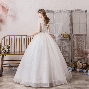Abito da <span class=keywords><strong>sposa</strong></span> vintage nuovo arrivo 2019, taglie forti, con maniche a mezza lunghezza, scollo a V, abito da <span class=keywords><strong>sposa</strong></span> di lusso - Product Image 3