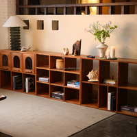 Vitrine en bois massif autoportante avec porte en verre, vitrine moderne pour objets de collection dans le salon