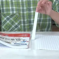 Petit rouleau de film plastique transparent autocollant de protection pour  livres scolaires