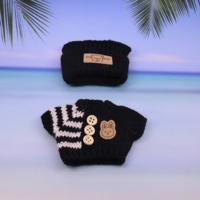 Vente en gros SAILEA Pendentif en peluche crocheté Bubble Mart, vêtements de poupée multicolores, impression de logo personnalisable, rembourrage en coton PP