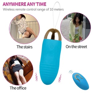 Oeuf vibrateur pour couples avec 12 modes intenses Chargement USB Télécommande sans fil pour femmes Jeu sensuel et boost d'intimité - Product Image 3