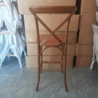 Chaise de bar/tabouret de bar à dossier croisé en bois massif pour la fête de mariage