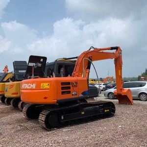 Excavatrice Hitachi ZX120 sur chenilles rouges avec godet de terrassement, équipement de construction d'occasion - Product Image 2