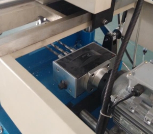 Chất lượng cao nhà máy pice Khóa lỗ và Sao Chép-định tuyến Máy Khoan cho nhôm/cửa sổ PVC và cửa ra vào - Product Image 4