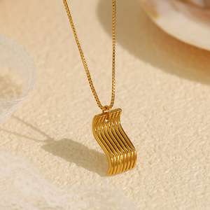 Collar con colgante geométrico a rayas, cadena de clavícula dorada de acero inoxidable para mujer, regalo, joyería XL317 - Product Image 1