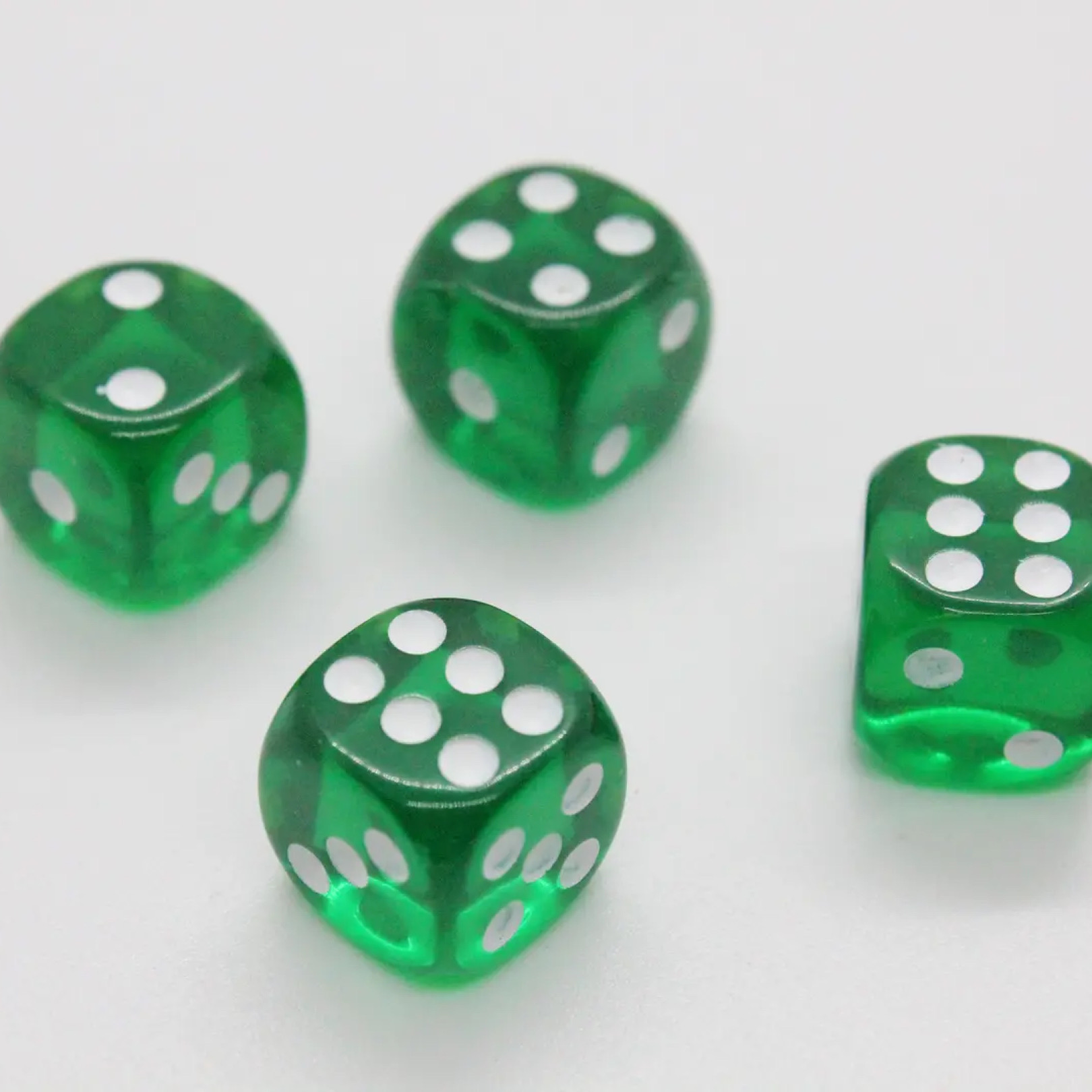 16mm Rounded Corners Transparent Colored Dice Count for Games