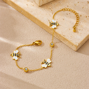 Fashion Charm Bracelet <b>Bee</b> Design Gold Plated Zinc Alloy Jewelry <b>Gift</b> Accessory - Product Image 3