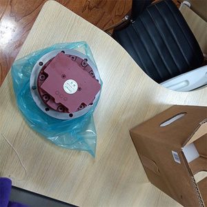 Motor de viaje <span class=keywords><strong>KX41</strong></span> de alta calidad, Motor de accionamiento <span class=keywords><strong>final</strong></span> de alta calidad, excavadora de excavadora, Motor de accionamiento de pista, rodillo inferior de 2, para <span class=keywords><strong>Kubota</strong></span> - Product Image 4