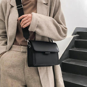 Bolso de Hombro Versátil Bandolera para Mujer de Moda 2023, Diseño Sencillo y Maduro - Product Image 1