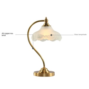 Lámpara de mesa LED de lujo moderna para sala de estar dormitorio Solar recargable diseño inalámbrico azul negro rosa para decoración de restaurante - Product Image 3