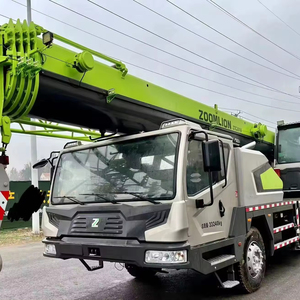 Zoomlion 30 Ton 5 Section Boom Truck Crane Grúa de camión a la venta - Product Image 1