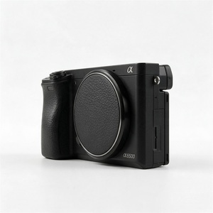 Cámara sin Espejo Usada A6500 24MP APS-C con Estabilización de 5 Ejes, Video <span class=keywords><strong>4K</strong></span>, 425 AF, 11fps, Ranura Dual, Pro WiFi, NFC, EVF para Lentes de Montura E - Product Image 4