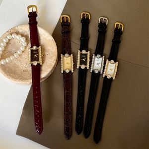 Reloj de Cuarzo Vintage IEKE Rectangular Pequeño para Mujer, Elegante, Sencillo, Moderno y Versátil con Correa de Cuero, Venta al por Mayor - Product Image 5