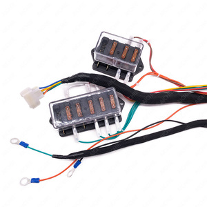 Faisceau de câblage personnalisé pour boîtier de fusibles automobile 6 broches, 1 mètre, gaine en nylon, âme en cuivre, 12V, connecteurs adaptateurs IP65 - Product Image 3