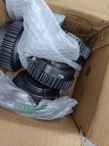 05818992 อะไหล่สำหรับชุดต่อข้อต่อปั๊มไฮดรอลิกของรถบดถนน - Product Image 5