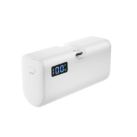 Vente en gros de batteries externes 20W 5000mAh 2 en 1 à charge rapide, best-seller, avec entrée/sortie USB-C rotative à 180 degrés