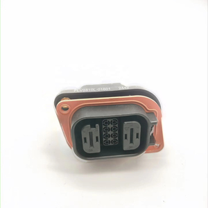 Talaria电动摩托车电池的<span class=keywords><strong>2</strong></span> + 8 300V 100A电池连接器信号传输 - Product Image 1