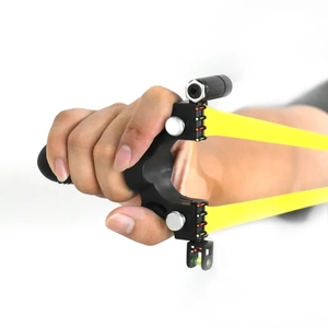 Nuevo Tirachinas con Luz de Nivelación, Luz Nocturna, Banda Elástica Plana, Tirachinas de Caza al Aire Libre, Gran Potencia, Precisión, <span class=keywords><strong>Catapulta</strong></span> - Product Image 4