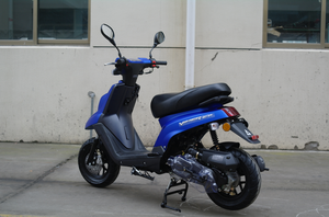 <span class=keywords><strong>Scooter</strong></span> à essence <span class=keywords><strong>50cc</strong></span> le plus vendu de l'usine chinoise YAMASAKI, idéal <span class=keywords><strong>pour</strong></span> les trajets urbains, avec freins à disque et à tambour, moto à essence <span class=keywords><strong>pour</strong></span> adultes - Product Image 3