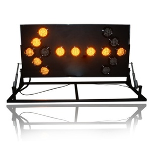 Señal de Tráfico LED Solar GUANGAN con Flecha, 1400x600mm, Aluminio Resistente para Construcción de Carreteras, Señal de Seguridad Intermitente Ámbar - Product Image 6