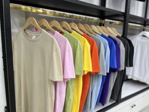 <span class=keywords><strong>T</strong></span>-Shirt tinta unita all'ingrosso <span class=keywords><strong>T</strong></span>-Shirt design in cotone <span class=keywords><strong>T</strong></span>-Shirt produttore di magliette in bianco per gli uomini <span class=keywords><strong>T</strong></span>-Shirt Coton da uomo <span class=keywords><strong>T</strong></span>-Shirt - Product Image 2