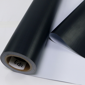 Bâche PVC occultante personnalisée en rouleau 510 g/m² avec dos gris pour clôture de chantier, anti-ondulation, résistante aux déchirures, vente en gros - Product Image 6