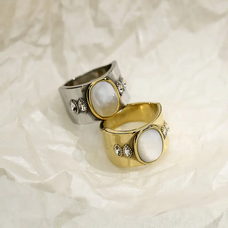 Anillos de esmalte en forma de O Vintage INS, anillos de dedo con incrustaciones de ópalo blanco brillante de acero inoxidable chapado en oro de 18 quilates