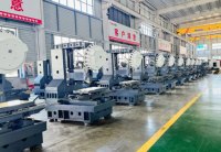 Pusat Pemesinan CNC Presisi Tinggi MT 600 Struktur Kompak Spindle Kecepatan Tinggi untuk Pemesinan Bagian Cetakan Aluminium dan Baja