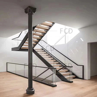 Rampe en verre de conception d'OEM/d'Odm pour le balcon Rampe en verre en aluminium sans cadre réglable adaptée aux besoins du client de balcon