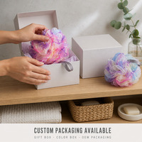 Lot de cadeaux de luxe en gros avec logo personnalisé : éponge de bain en maille, boîte spa, loofah exfoliant, pouf de lavage corporel OEM ODM