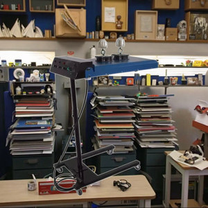 China Manufacturing Full Sets Manual <strong>6</strong> Colour <strong>6</strong> <strong>Stations</strong> Silk <strong>Screen</strong> <strong>Printing</strong> <strong>Machine</strong> Combos - Product Image 2