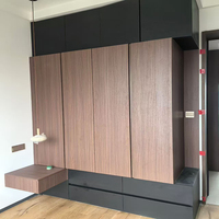Armoires de rangement et de présentation haut de gamme sur mesure pour salons de villas : Conception et personnalisation sur mesure