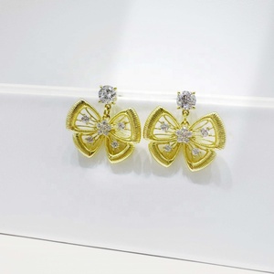 wholesale plata 925 sterling silver Classic Gold Plated earring Everyday Wear bridal Geometric minimalist zirconia stud earrings - Product Image 3