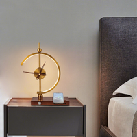 Lampe de table LED décorative avec horloge, base de charge sans fil, lampe de bureau moderne en métal et bois pour la maison, le bureau, la chambre, décoration artistique