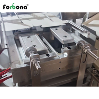 Machine de formage de boîtes d'emballage pour plats à emporter en carton blanc Forbona, contrôlée par PLC, avec moteur à engrenages