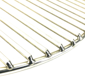 Panel de Cerca de Acero Inoxidable SS304 Soldado con Orificios Cuadrados para Uso en Parrillas y Hornos - Product Image 5