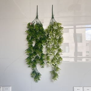 Planta colgante artificial Helechos colgantes artificiales Plantas Vides Faux Plastic Ivy para el hogar <span class=keywords><strong>Dirc</strong></span> Outdoor - Product Image 6