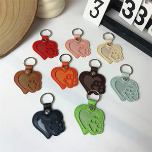 Llavero colgante creativo con bolsa para guardar pelo de gato y perro, para recoger el pelo de mascotas. - Product Image 3
