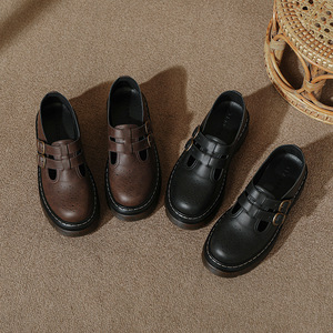 Chaussures pour femmes en cuir noir de style britannique ~ Nouvelles chaussures <span class=keywords><strong>DR</strong></span> <span class=keywords><strong>Martin</strong></span> à plateforme à semelle épaisse pour l'automne et l'hiver, style universitaire - Product Image 5